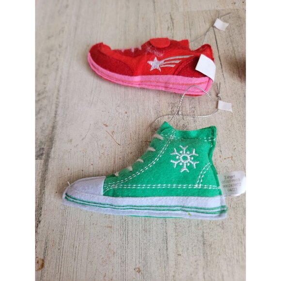 Felt shoes runner laser gun unique ornament Xmas set - Picture 2 of 5